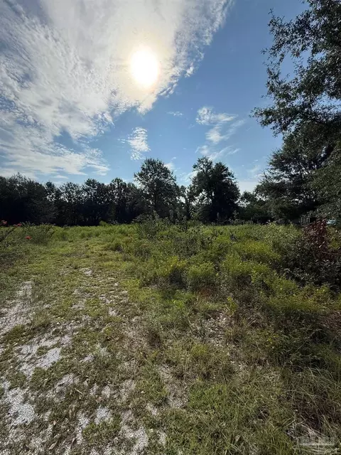 9076 Salter Rd, Pace, FL 32571 photo 3