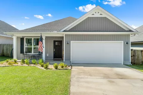 249 Camellia Dr, Cantonment, FL 32533