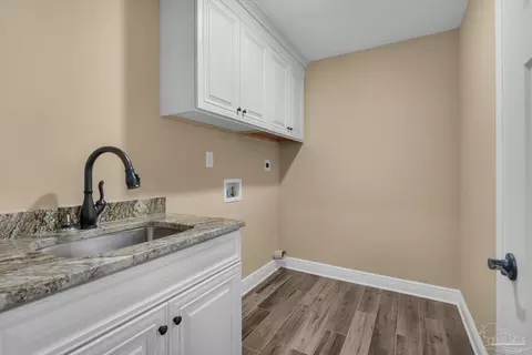 3207 Glen Coe Ct, Milton, FL 32583 photo 22