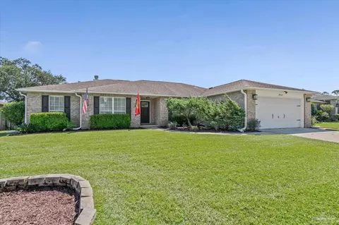 Exterior - 2924 Fallen Tree Dr, Cantonment, FL 32533 photo 4 of 4