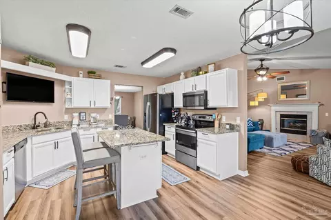 Kitchen - 2924 Fallen Tree Dr, Cantonment, FL 32533 photo 1 of 3