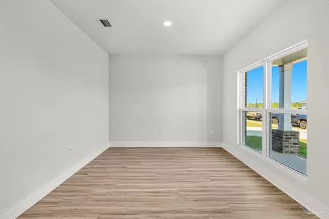 Living - 4679 Eider Rd, Pace, FL 32571 photo 1 of 2