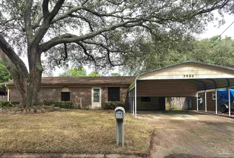 2980 English Oak Cir, Pensacola, FL 32526