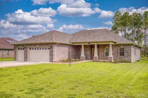 7505 Rexford St, Navarre, FL 32566