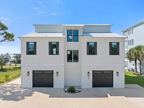 5342 Pale Moon Dr, Pensacola, FL 32507