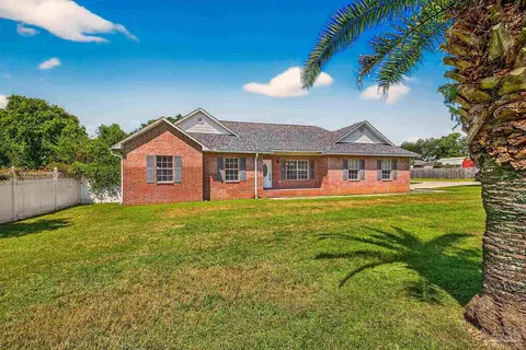 7821 Klondike Rd, Pensacola, FL 32526