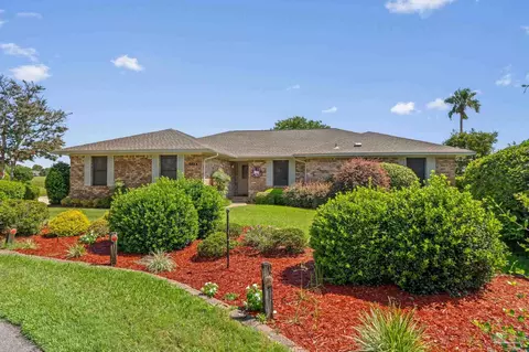 1178 Laguna Ln, Gulf Breeze, FL 32563