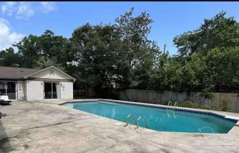 4302 Roxborough Pl, Pensacola, FL 32514