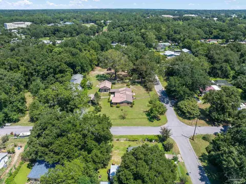 View/Area - 4285 Seventh Ave, Pace, FL 32571 photo 9 of 17
