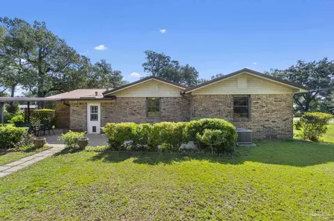 Exterior - 4285 Seventh Ave, Pace, FL 32571 photo 8 of 10