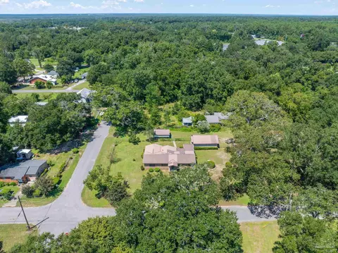 View/Area - 4285 Seventh Ave, Pace, FL 32571 photo 7 of 17