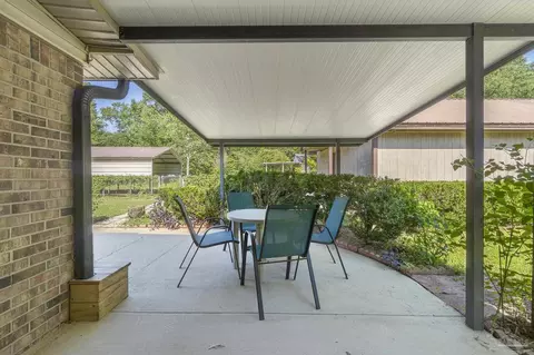 Exterior - 4285 Seventh Ave, Pace, FL 32571 photo 5 of 10