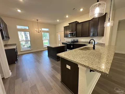 Kitchen - 5237 Barnett Rd, Pace, FL 32571 photo 2 of 3