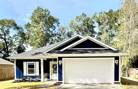 4523 Morningside Ln, Milton, FL 32583