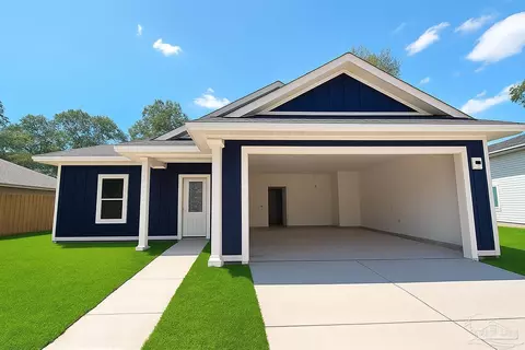 4523 Morningside Ln, Milton, FL 32583