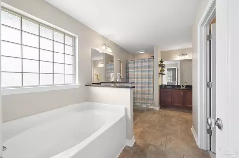 Bath - 5778 Dunridge Dr, Pace, FL 32571 photo 1 of 4