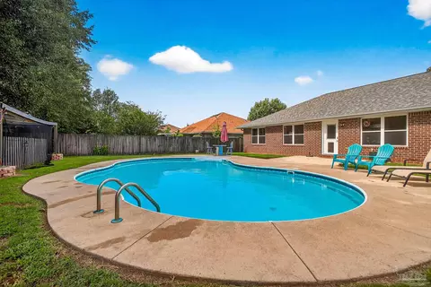 Exterior - 3668 Berrypatch Ln, Pace, FL 32571 photo 10 of 12