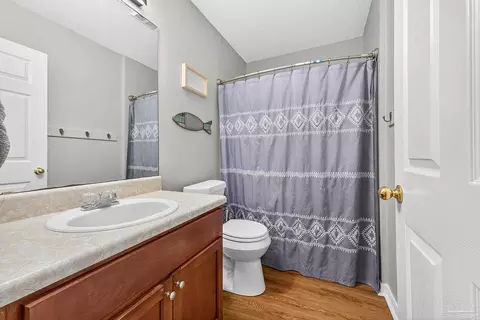 Bath - 3668 Berrypatch Ln, Pace, FL 32571 photo 4 of 4