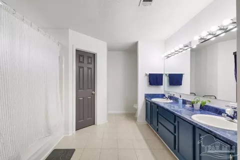 Bath - 332 Twisted Oak Dr, Cantonment, FL 32533 photo 1 of 3