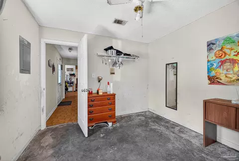 Bedroom - 4608 B Lowery Rd, Milton, FL 32583 photo 12 of 12