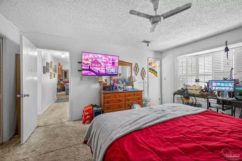 Bedroom - 4608 B Lowery Rd, Milton, FL 32583 photo 7 of 12