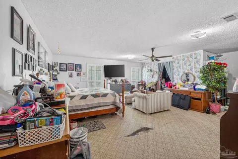 Bedroom - 4608 B Lowery Rd, Milton, FL 32583 photo 1 of 12