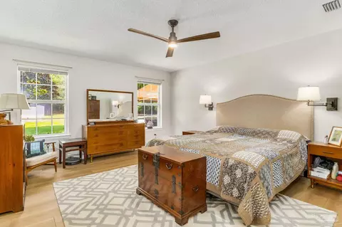 Bedroom - 6499 Tonya Dr, Milton, FL 32570 photo 1 of 4