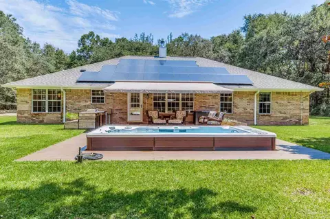 Exterior - 6499 Tonya Dr, Milton, FL 32570 photo 3 of 6