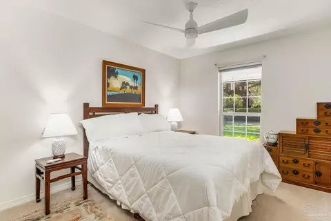 Bedroom - 6499 Tonya Dr, Milton, FL 32570 photo 2 of 4