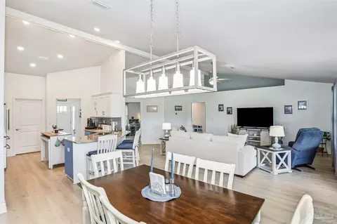 Dining - 6234 Pineapple Dr, Milton, FL 32570 photo 3 of 3