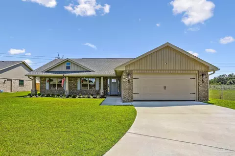 Exterior - 6234 Pineapple Dr, Milton, FL 32570 photo 2 of 15