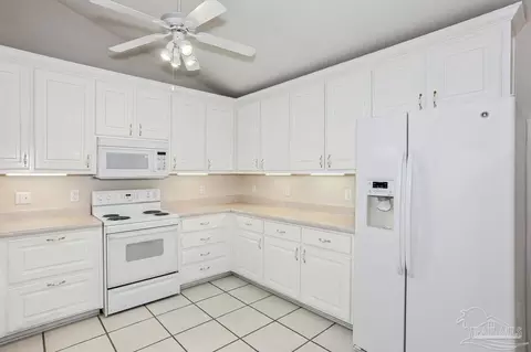 Kitchen - 5957 Wyndi Way, Pace, FL 32571 photo 3 of 3