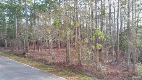 4529 Bayside Dr, Milton, FL 32583 photo 13