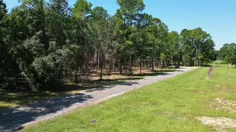 000 Falling Brook Ct, Pace, FL 32571 photo 5