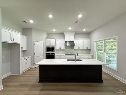 Kitchen - 3318 Durney Dr, Cantonment, FL 32533 photo 1 of 9