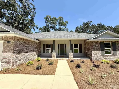 Exterior - 3318 Durney Dr, Cantonment, FL 32533 photo 5 of 7
