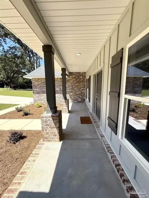 Exterior - 3318 Durney Dr, Cantonment, FL 32533 photo 7 of 7