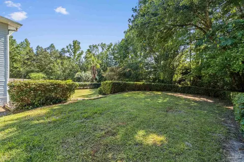 Exterior - 109 Fairway Ct, Crestview, FL 32536 photo 15 of 24