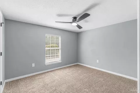Bedroom - 109 Fairway Ct, Crestview, FL 32536 photo 2 of 5