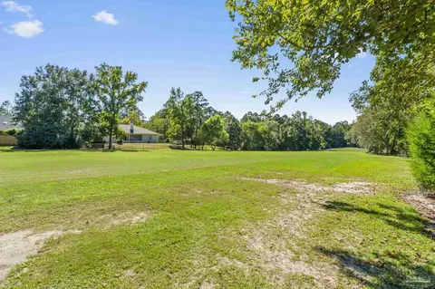 Exterior - 109 Fairway Ct, Crestview, FL 32536 photo 24 of 24