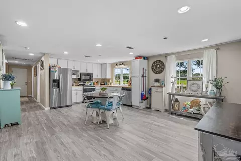 2436 Renfroe Rd, Pace, FL 32571 photo 11