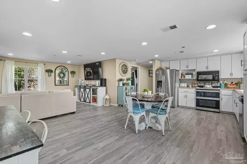 2436 Renfroe Rd, Pace, FL 32571 photo 12