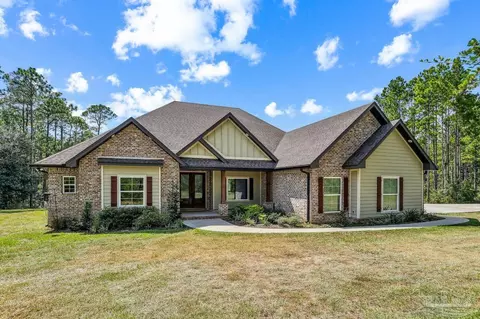 2365 Bison Dr, Pace, FL 32571