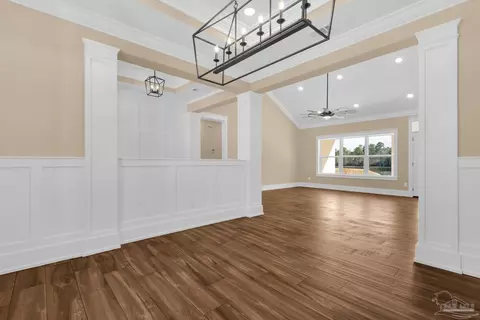 Entry Way - 3204 Edinburgh Castle Dr, Milton, FL 32583 photo 5 of 7