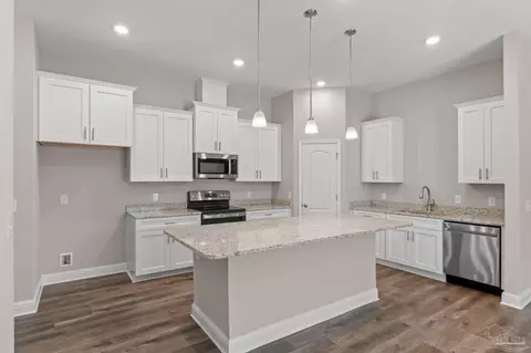 Kitchen - 5683 Dunridge Dr, Pace, FL 32571 photo 2 of 4