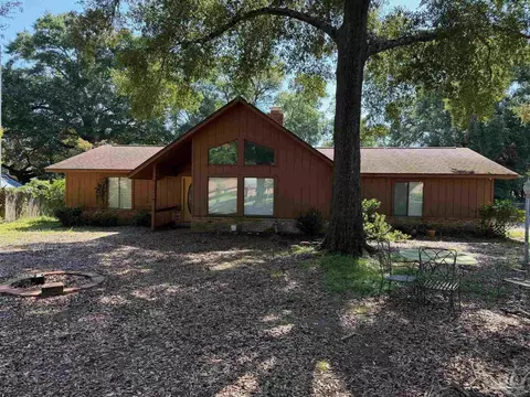 1259 Tamara Dr, Pensacola, FL 32504