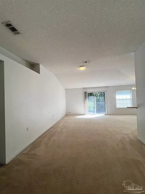 Living - 5334 Overbrook Dr, Milton, FL 32570 photo 1 of 2