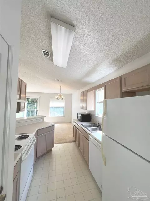 Kitchen - 5334 Overbrook Dr, Milton, FL 32570 photo 1 of 1