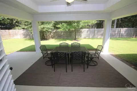 Exterior - 6130 Dollarweed Dr, Pace, FL 32571 photo 4 of 12