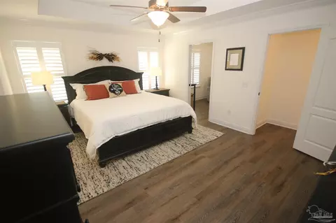 Bedroom - 6130 Dollarweed Dr, Pace, FL 32571 photo 3 of 8